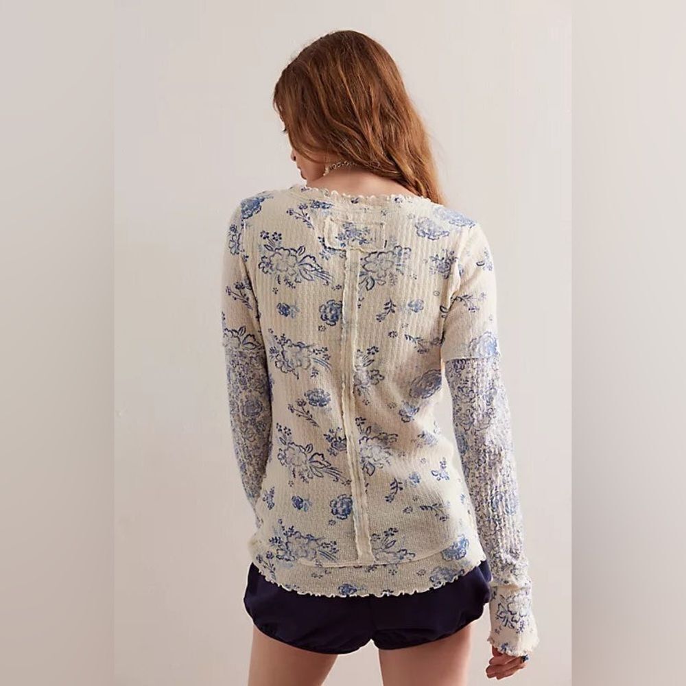 FREE PEOPLE We The Free Clover Printed Thermal Ivory Combo NWT - Picture 4 of 6